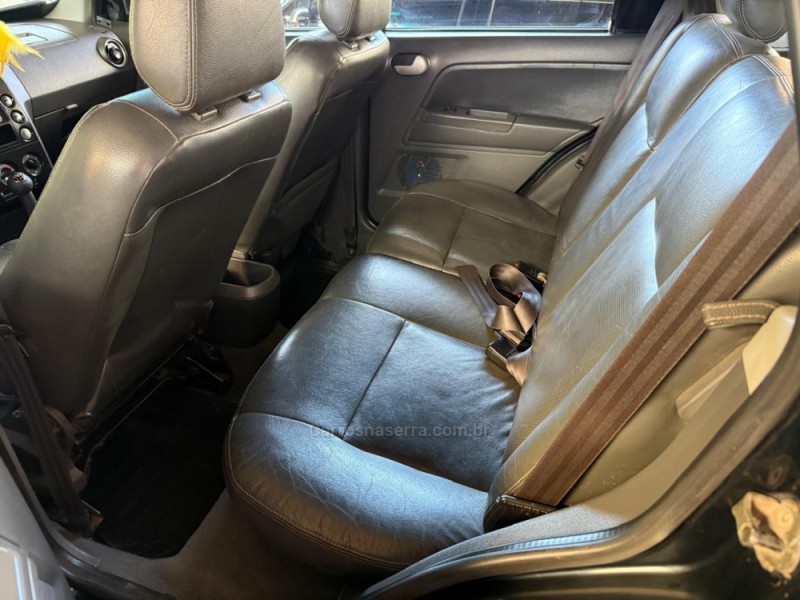 ECOSPORT 1.6 XLT 8V GASOLINA 4P MANUAL - 2004 - FARROUPILHA