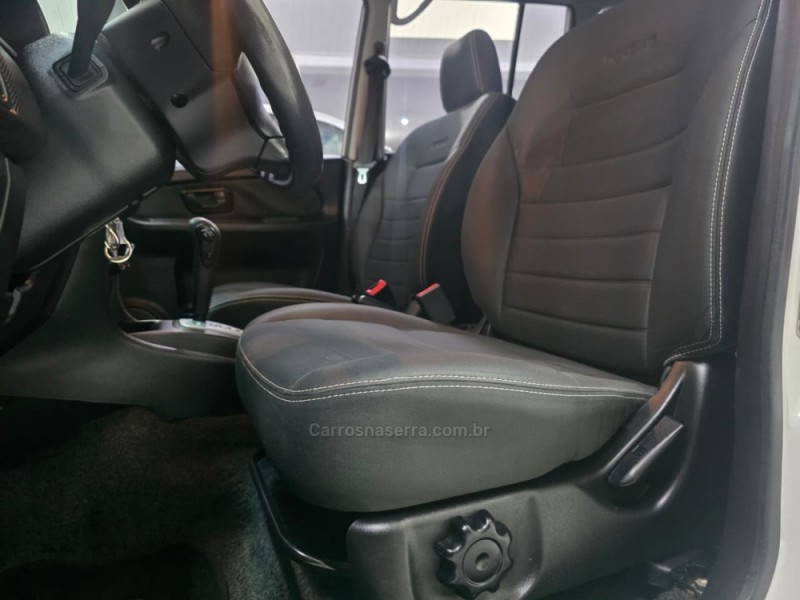 PAJERO TR4 2.0 4X2 16V 140CV FLEX 4P AUTOMÁTICO - 2014 - SAPUCAIA DO SUL