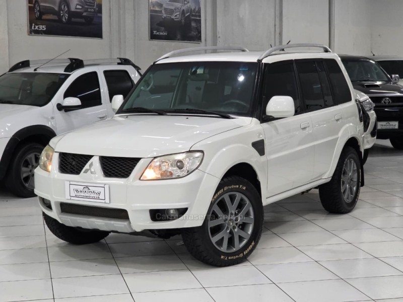 pajero tr4 2.0 4x2 16v 140cv flex 4p automatico 2014 sapucaia do sul