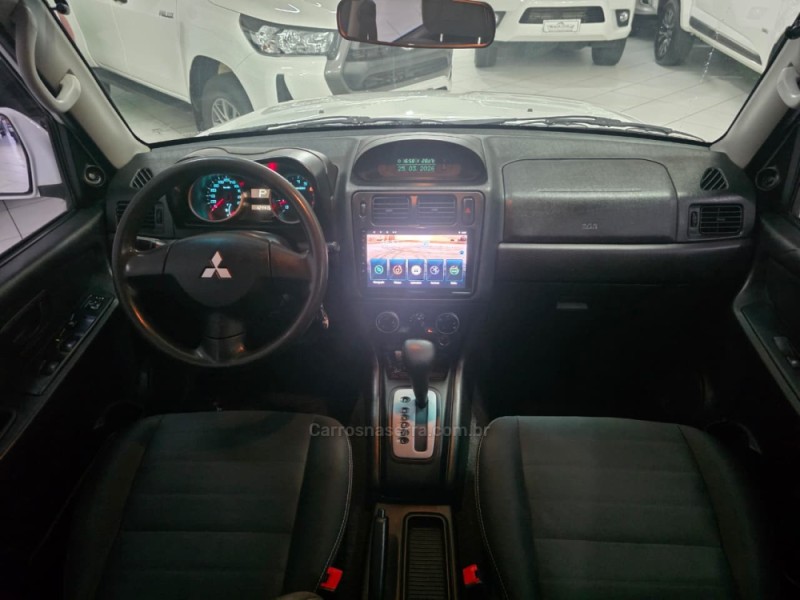 PAJERO TR4 2.0 4X2 16V 140CV FLEX 4P AUTOMÁTICO - 2014 - SAPUCAIA DO SUL