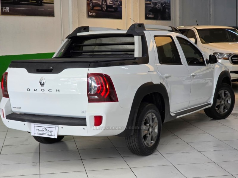 DUSTER OROCH 2.0 16V FLEX DYNAMIQUE AT 4P AUTOMÁTICO - 2020 - SAPUCAIA DO SUL