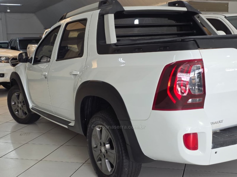 DUSTER OROCH 2.0 16V FLEX DYNAMIQUE AT 4P AUTOMÁTICO - 2020 - SAPUCAIA DO SUL
