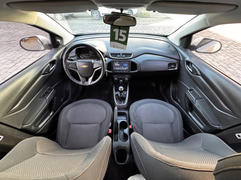 ONIX 1.4 MPFI LTZ 8V FLEX 4P MANUAL - 2015 - CAXIAS DO SUL