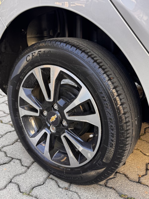 ONIX 1.4 MPFI LTZ 8V FLEX 4P MANUAL - 2015 - CAXIAS DO SUL