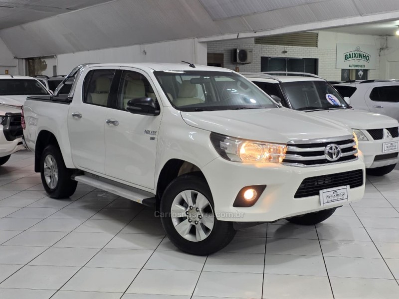 HILUX 2.7 SR 4X2 CD 16V GASOLINA 4P MANUAL - 2018 - SAPUCAIA DO SUL
