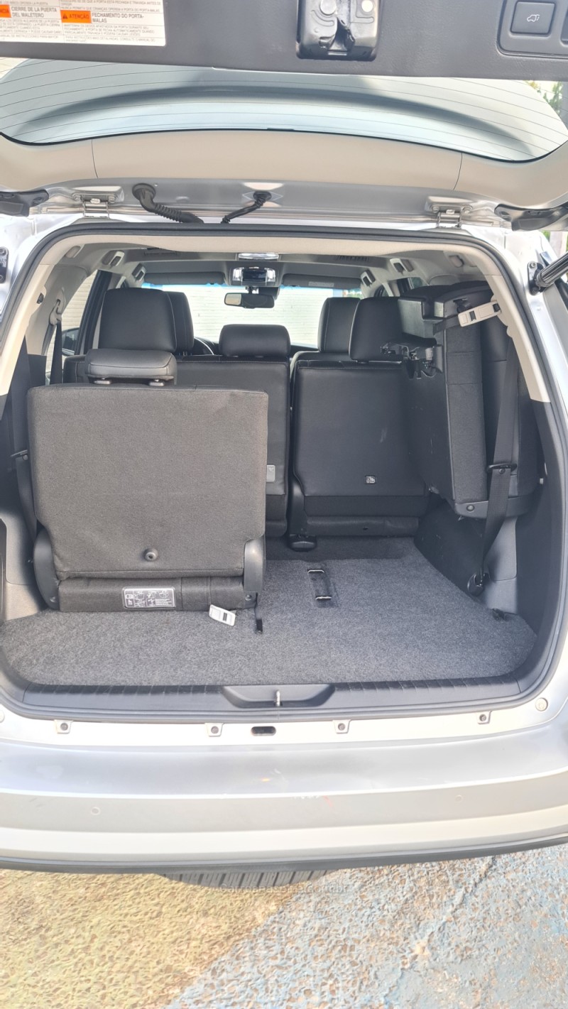 HILUX SW4  - 2021 - LAGOA VERMELHA