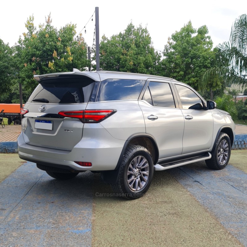 HILUX SW4  - 2021 - LAGOA VERMELHA