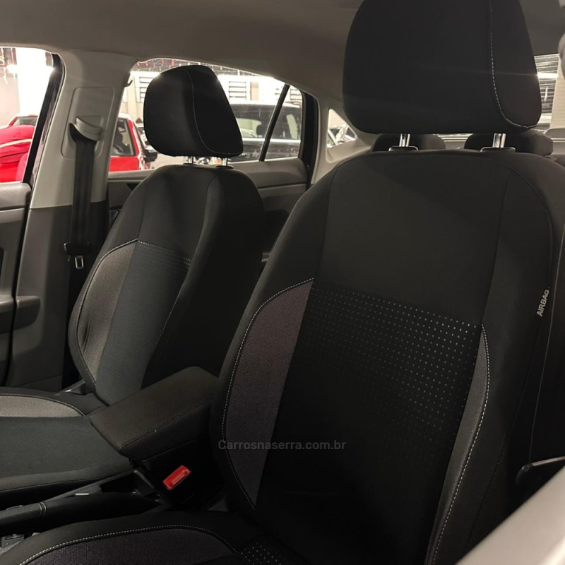 VIRTUS 1.0 200 TSI COMFORTLINE AUTOMÁTICO - 2022 - CAXIAS DO SUL