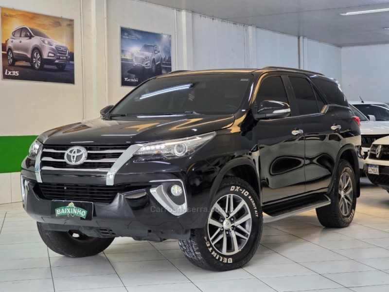 hilux sw4 2.8 srx 4x4 7 lugares 16v turbo intercooler diesel 4p automatico 2017 sapucaia do sul