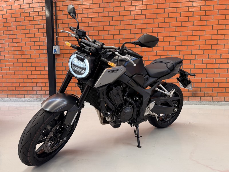 CB 650R 