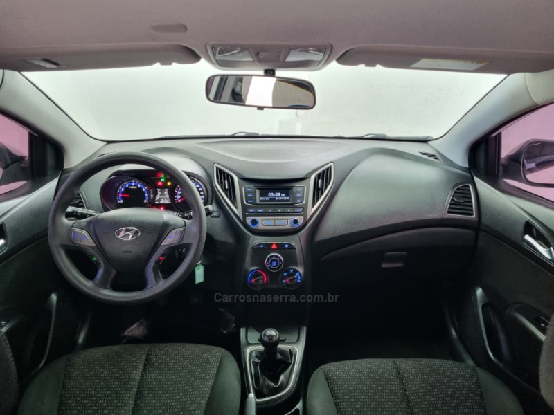 HB20 1.0 COMFORT 12V FLEX 4P MANUAL - 2016 - VACARIA