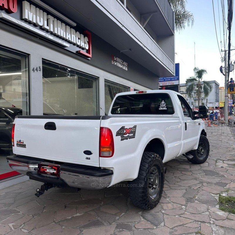 F-250 3.9 XLT MAX POWER 4X4 CS DIESEL 2P MANUAL - 2011 - CAXIAS DO SUL