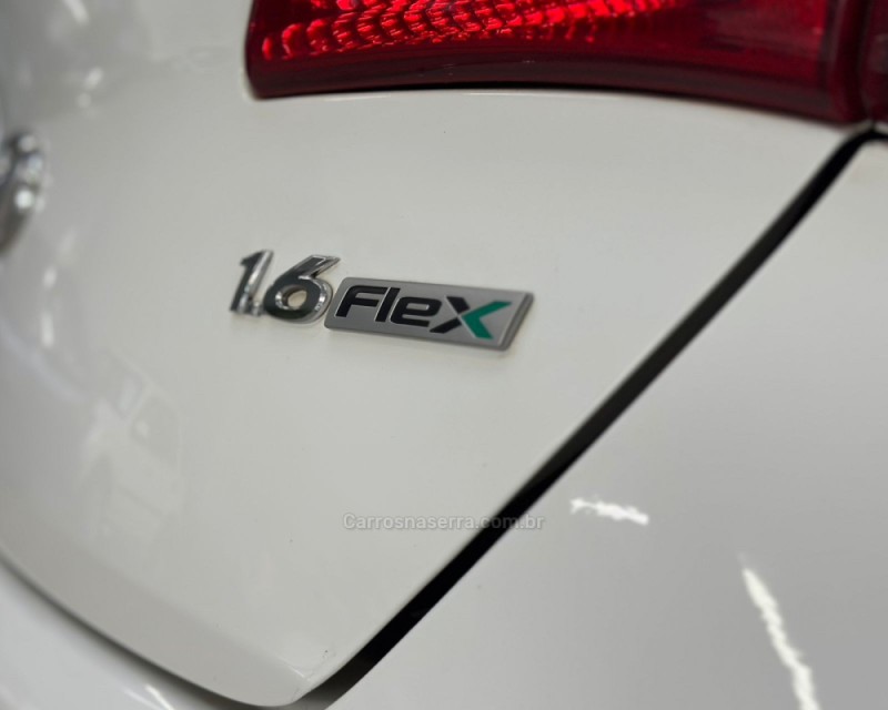 HB20 1.6 COMFORT STYLE 16V FLEX 4P AUTOMÁTICO - 2013 - VACARIA