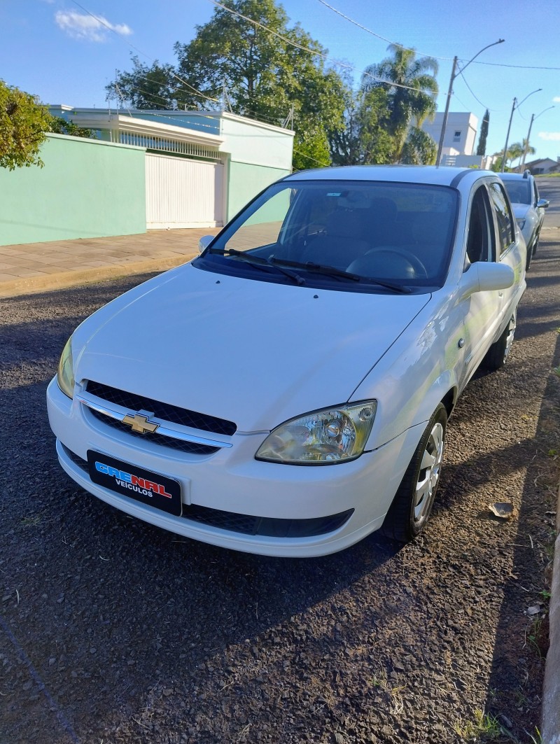 CLASSIC 1.0 VHC LS 8V FLEX 4P MANUAL - 2013 - CAMPO BOM