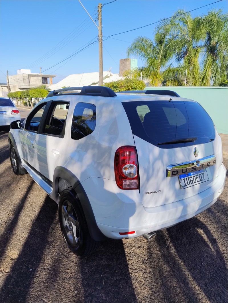 DUSTER 1.6 DYNAMIQUE 4X2 16V FLEX 4P MANUAL