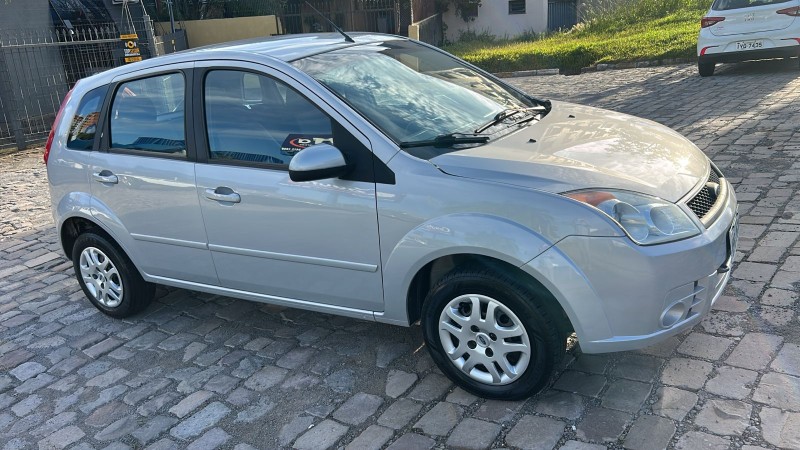 FIESTA 1.6 MPI CLASS HATCH 8V FLEX 4P MANUAL - 2009 - FARROUPILHA