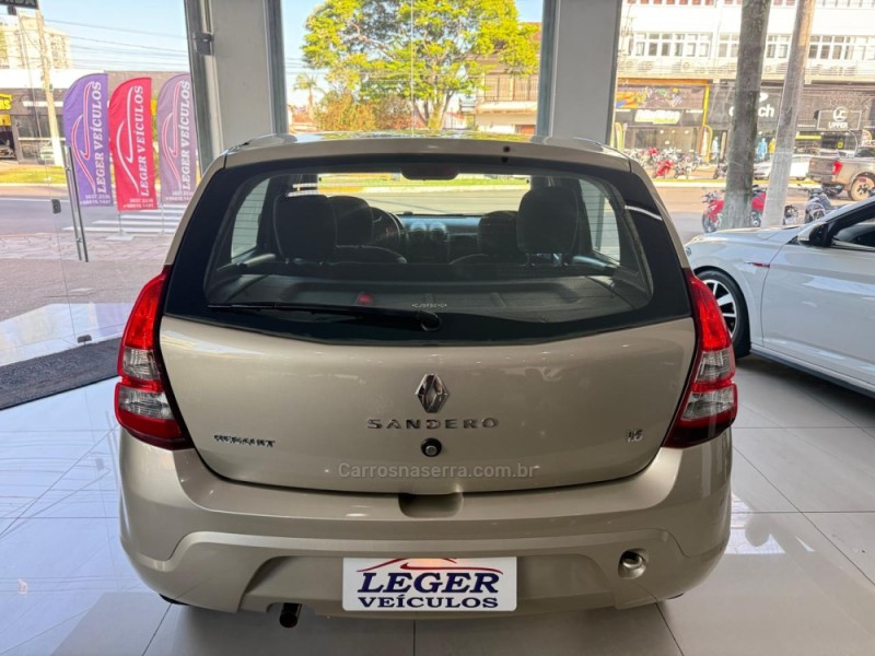 SANDERO 1.6 EXPRESSION 8V FLEX 4P MANUAL - 2012 - SãO LEOPOLDO