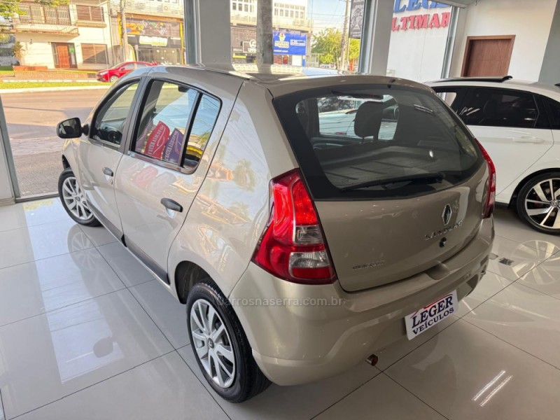 SANDERO 1.6 EXPRESSION 8V FLEX 4P MANUAL - 2012 - SãO LEOPOLDO