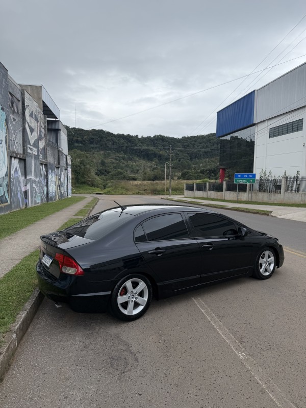 CIVIC 1.8 LXS 16V FLEX 4P MANUAL - 2007 - CAXIAS DO SUL