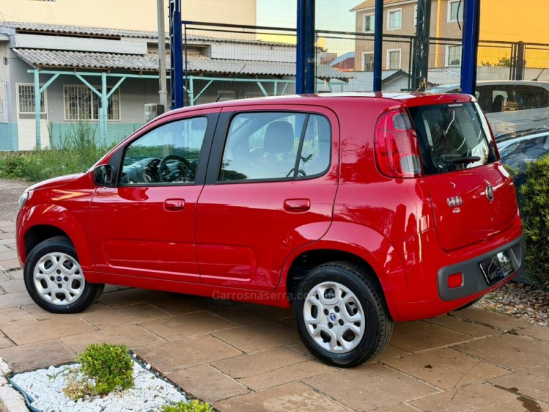 UNO 1.0 EVO VIVACE 8V FLEX 4P MANUAL - 2016 - LAGOA VERMELHA