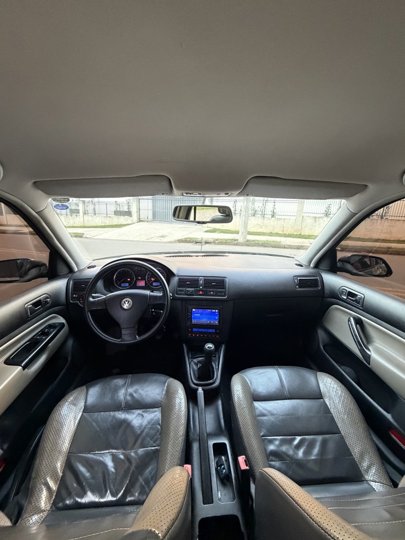 GOLF 1.6 MI SPORTLINE 8V FLEX 4P MANUAL - 2009 - CAXIAS DO SUL