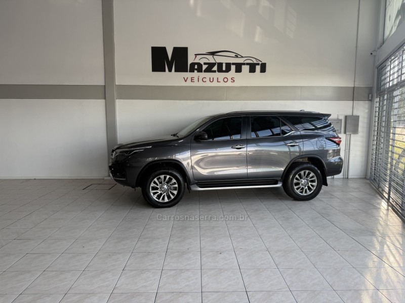 HILUX SW4 2.8 SRX 4X4 7 LUGARES 16V TURBO INTERCOOLER DIESEL 4P AUTOMÁTICO - 2024 - BENTO GONçALVES