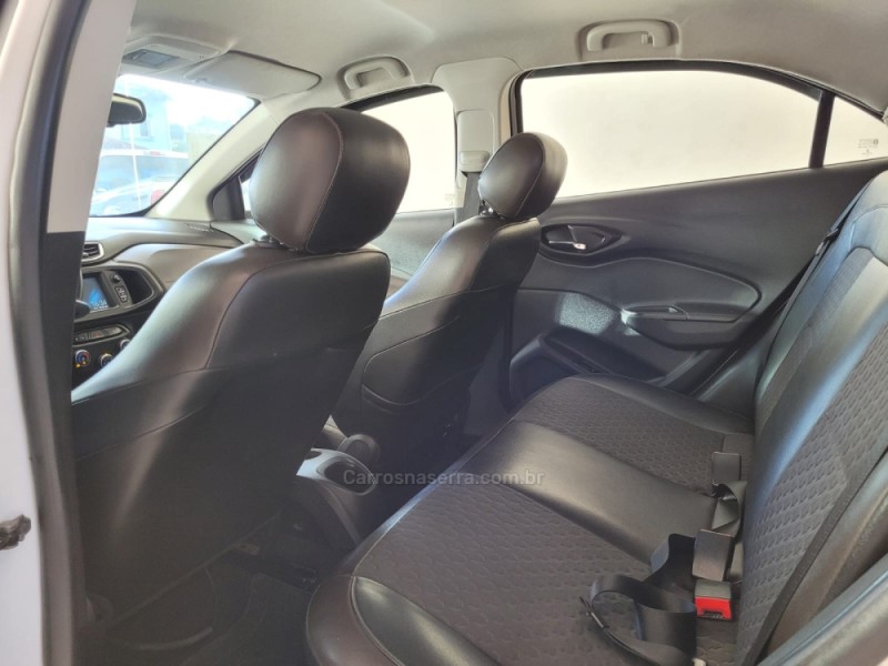 PRISMA 1.4 MPFI LTZ 8V FLEX 4P MANUAL - 2017 - CANELA
