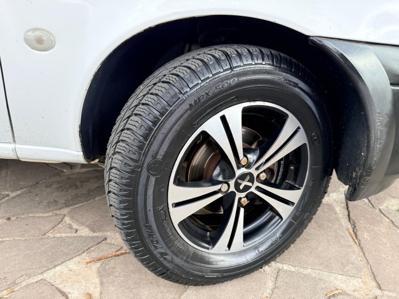COURIER 1.6 L 8V FLEX MANUAL - 2008 - TRêS COROAS