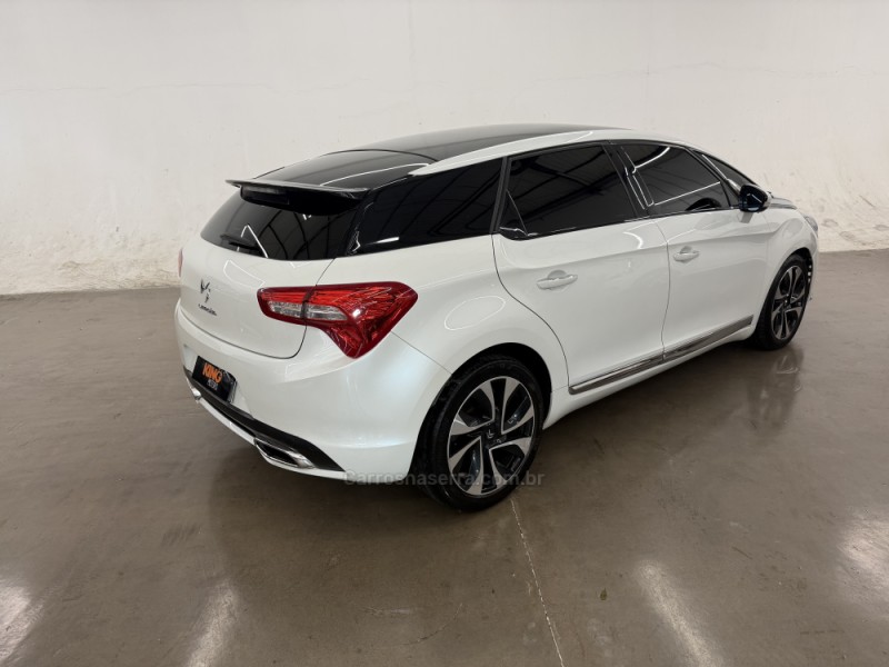 DS5 1.6 16V 165CV TURBO INTERCOOLER GASOLINA 4P AUTOMÁTICO - 2015 - CAXIAS DO SUL