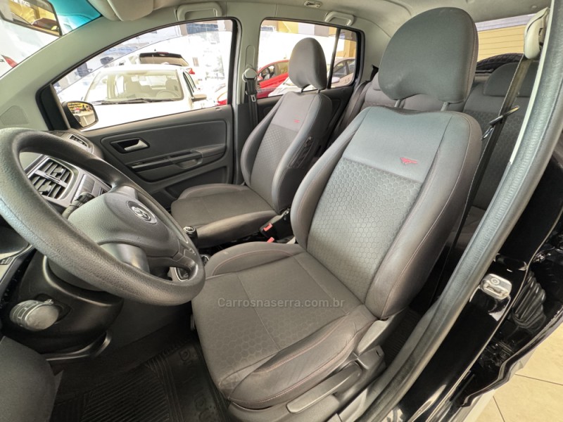 CROSSFOX 1.6 MI FLEX 8V 4P MANUAL - 2013 - FLORES DA CUNHA