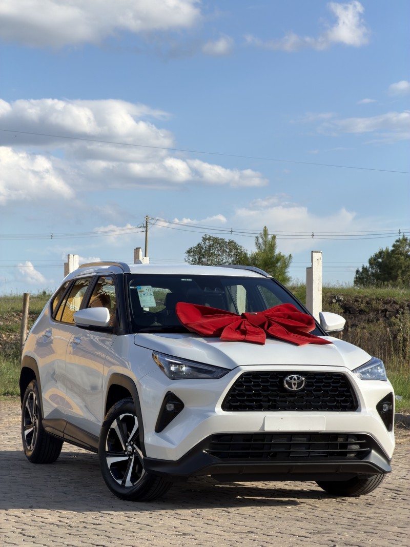 YARIS CROSS 1.5 XRE 16V FLEX 4P AUTOMÁTICO - 2027 - ANTôNIO PRADO