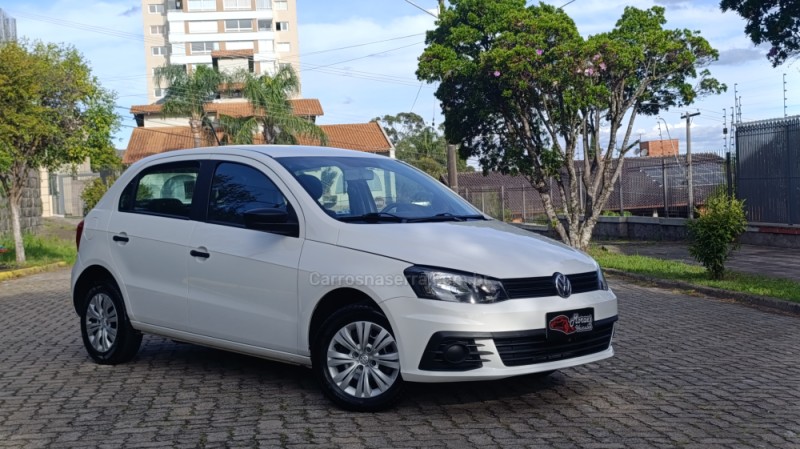 GOL 1.0 MI TRENDLINE 8V FLEX 4P MANUAL - 2017 - CAXIAS DO SUL