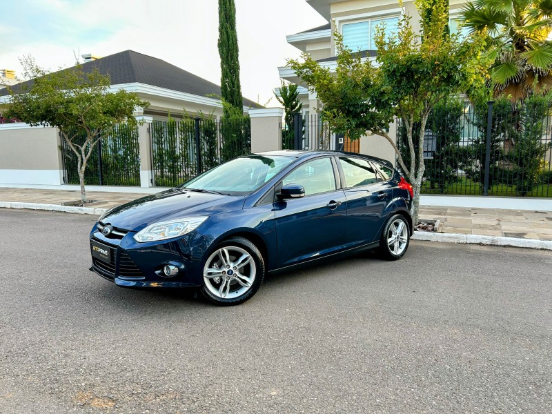 focus 2.0 se hatch 16v flex 4p auto 2014 bento goncalves