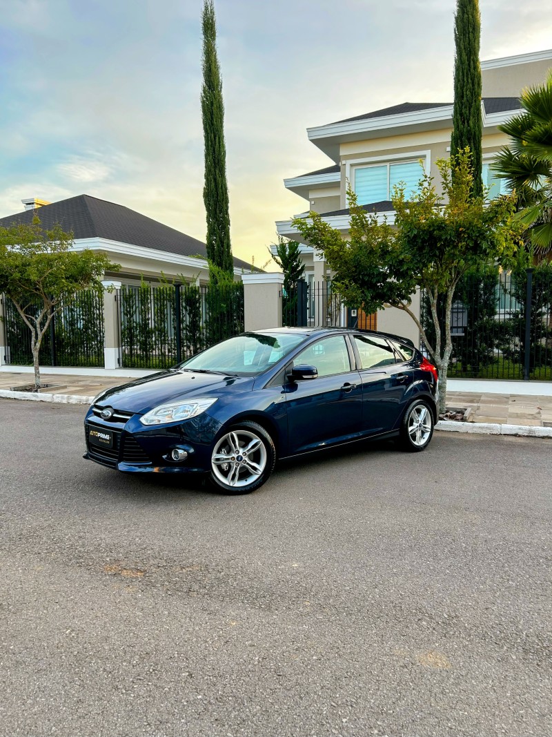 FOCUS 2.0 SE HATCH 16V FLEX 4P AUTO - 2014 - BENTO GONçALVES