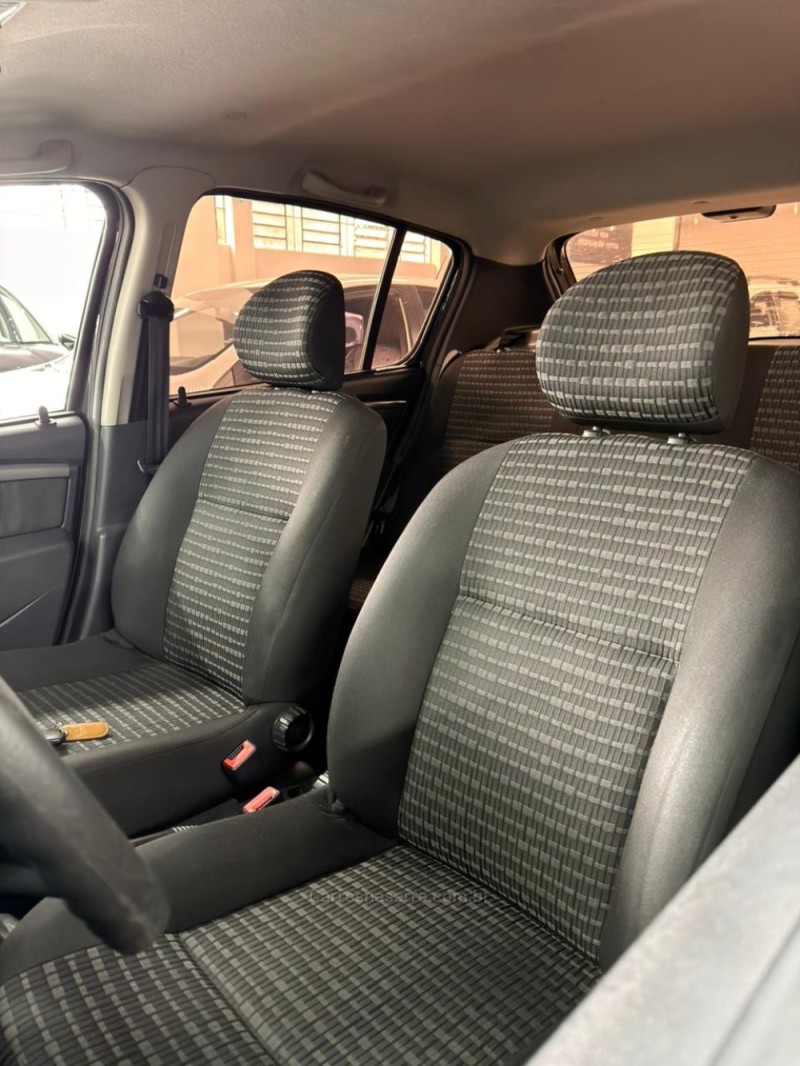 SANDERO 1.6 EXPRESSION 16V FLEX 4P MANUAL - 2013 - CAXIAS DO SUL