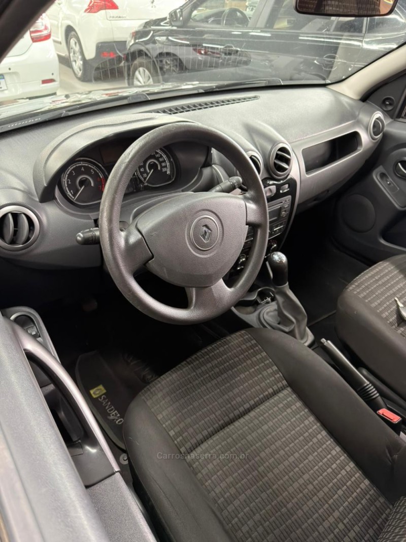 SANDERO 1.6 EXPRESSION 16V FLEX 4P MANUAL - 2013 - CAXIAS DO SUL