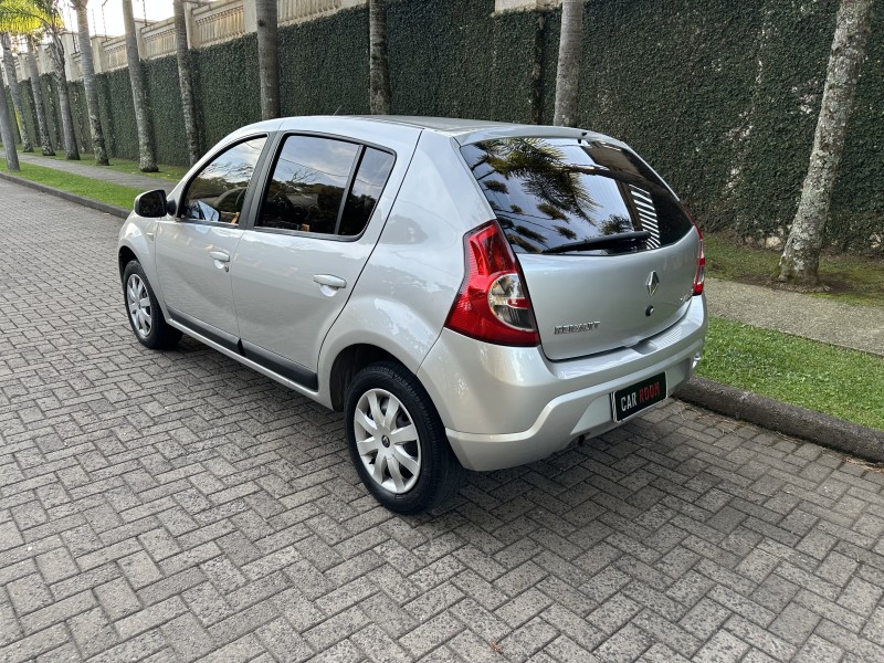 SANDERO 1.6 PRIVILÉGE 16V FLEX 4P MANUAL - 2008 - CAXIAS DO SUL