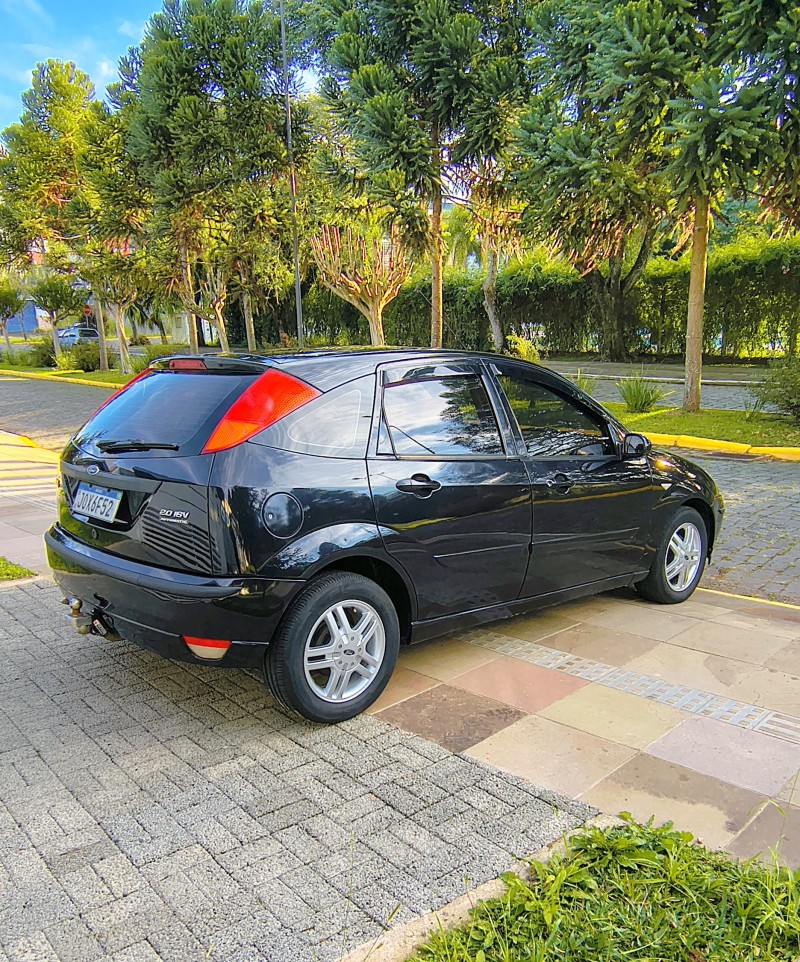 FOCUS 2.0 FC 16V GASOLINA 4P AUTOMÁTICO - 2008 - FARROUPILHA