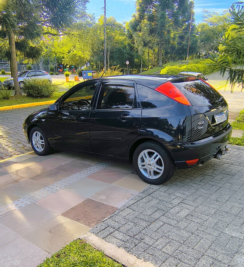 FOCUS 2.0 FC 16V GASOLINA 4P AUTOMÁTICO - 2008 - FARROUPILHA