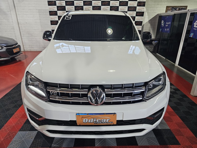 AMAROK 3.0 V6 TDI HIGHLINE CD DIESEL 4MOTION AUTOMÁTICO - 2019 - CAXIAS DO SUL