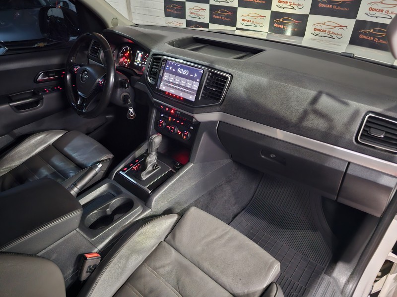 AMAROK 3.0 V6 TDI HIGHLINE CD DIESEL 4MOTION AUTOMÁTICO - 2019 - CAXIAS DO SUL