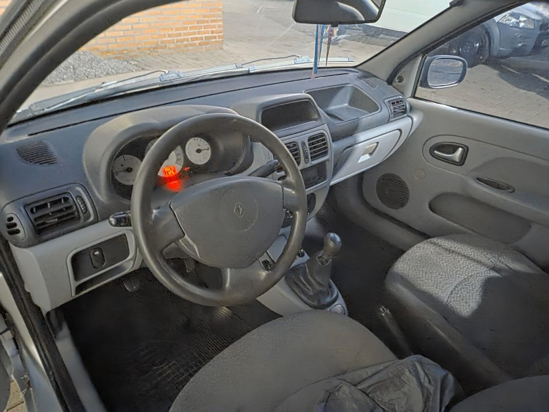 CLIO 1.0 CAMPUS 16V FLEX 4P MANUAL - 2009 - CAXIAS DO SUL