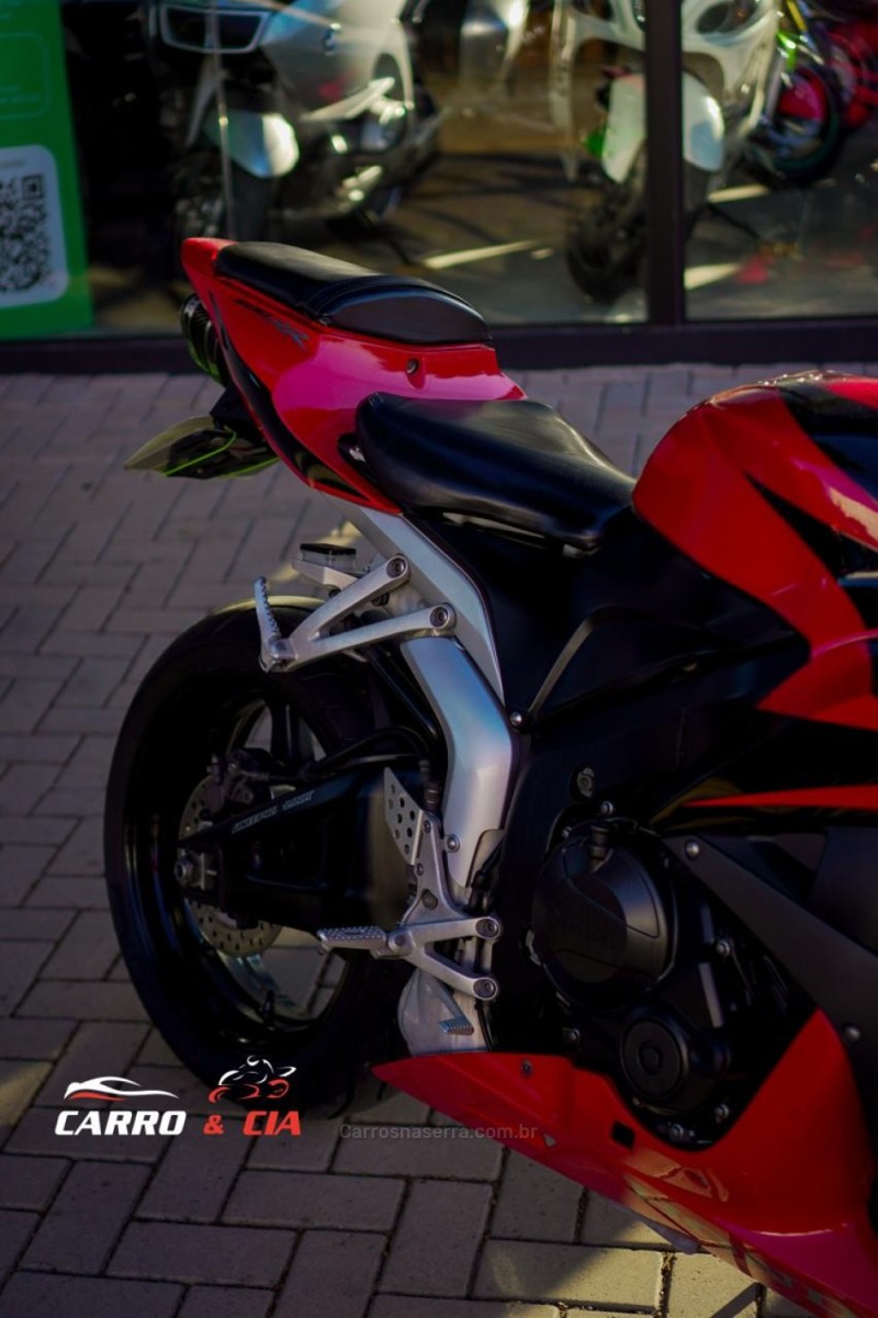 CBR 600RR  - 2008 - SANTA CRUZ DO SUL