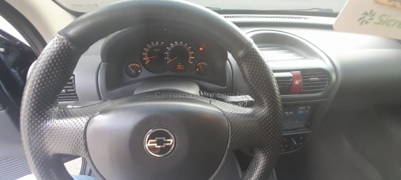 CORSA 1.4 MPFI MAXX 8V FLEX 4P MANUAL - 2011 - PICADA CAFé