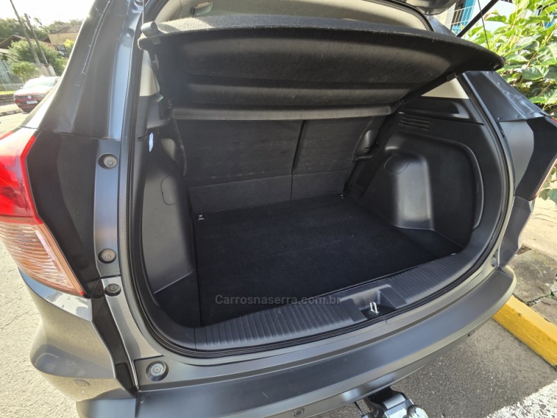 HR-V 1.8 16V FLEX TOURING 4P AUTOMÁTICO - 2018 - PICADA CAFé