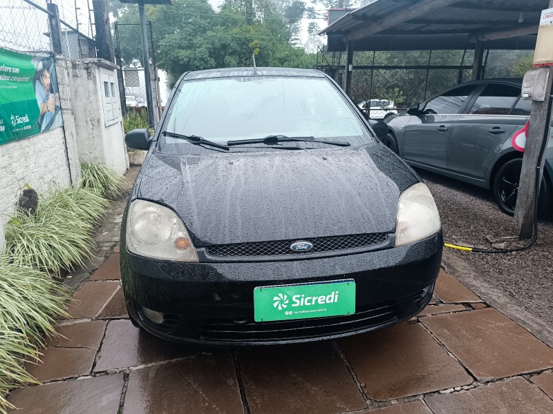 FIESTA 1.0 MPI PERSONNALITÉ 8V GASOLINA 4P MANUAL - 2006 - BENTO GONçALVES