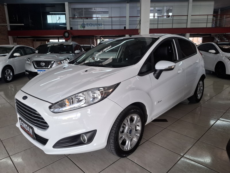 FIESTA 1.6 SE HATCH 16V FLEX 4P MANUAL - 2014 - FARROUPILHA