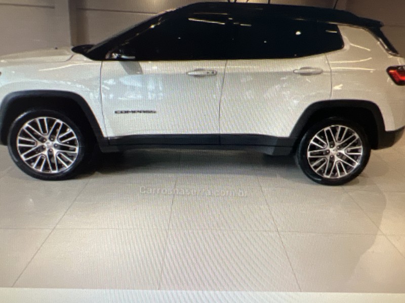 COMPASS 1.3 LIMITED T270 16V TURBO FLEX 4P AUTOMÁTICO