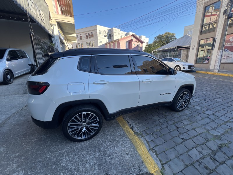 COMPASS 1.3 LIMITED T270 16V TURBO FLEX 4P AUTOMÁTICO - 2023 - GARIBALDI