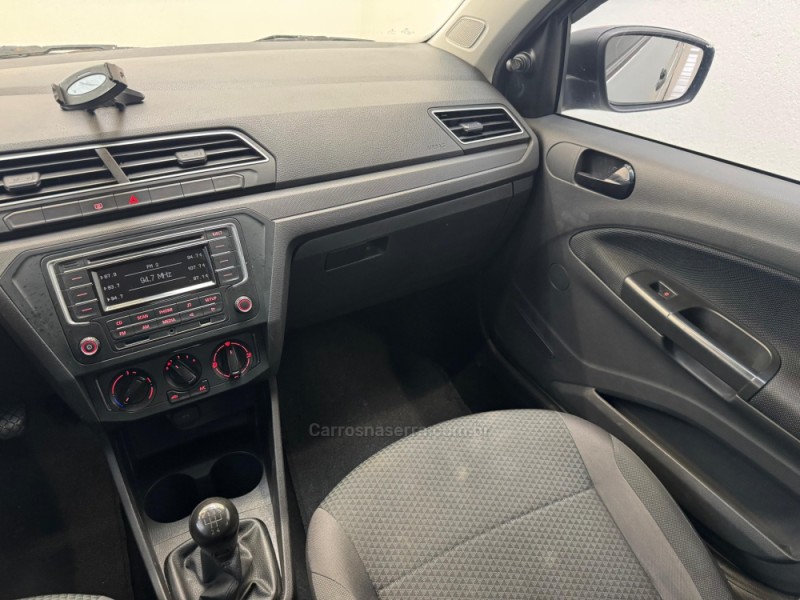 VOYAGE 1.0 MI 8V FLEX 4P MANUAL - 2020 - CASCA